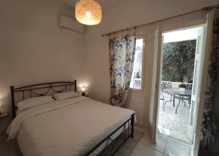 Gina\'S Cozy Home